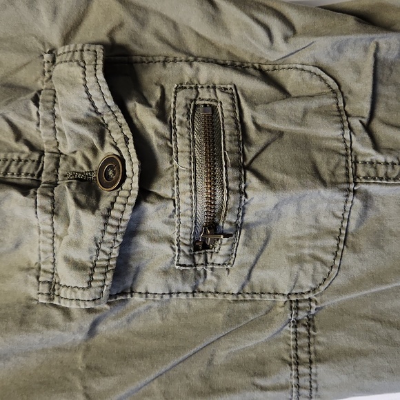 No Boundaries womens Capris set of 2 - Picture 6 of 8